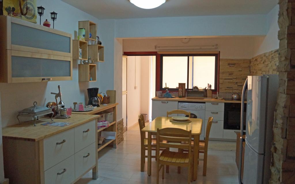 Destalo Court Larnaca Apartment Pokój zdjęcie